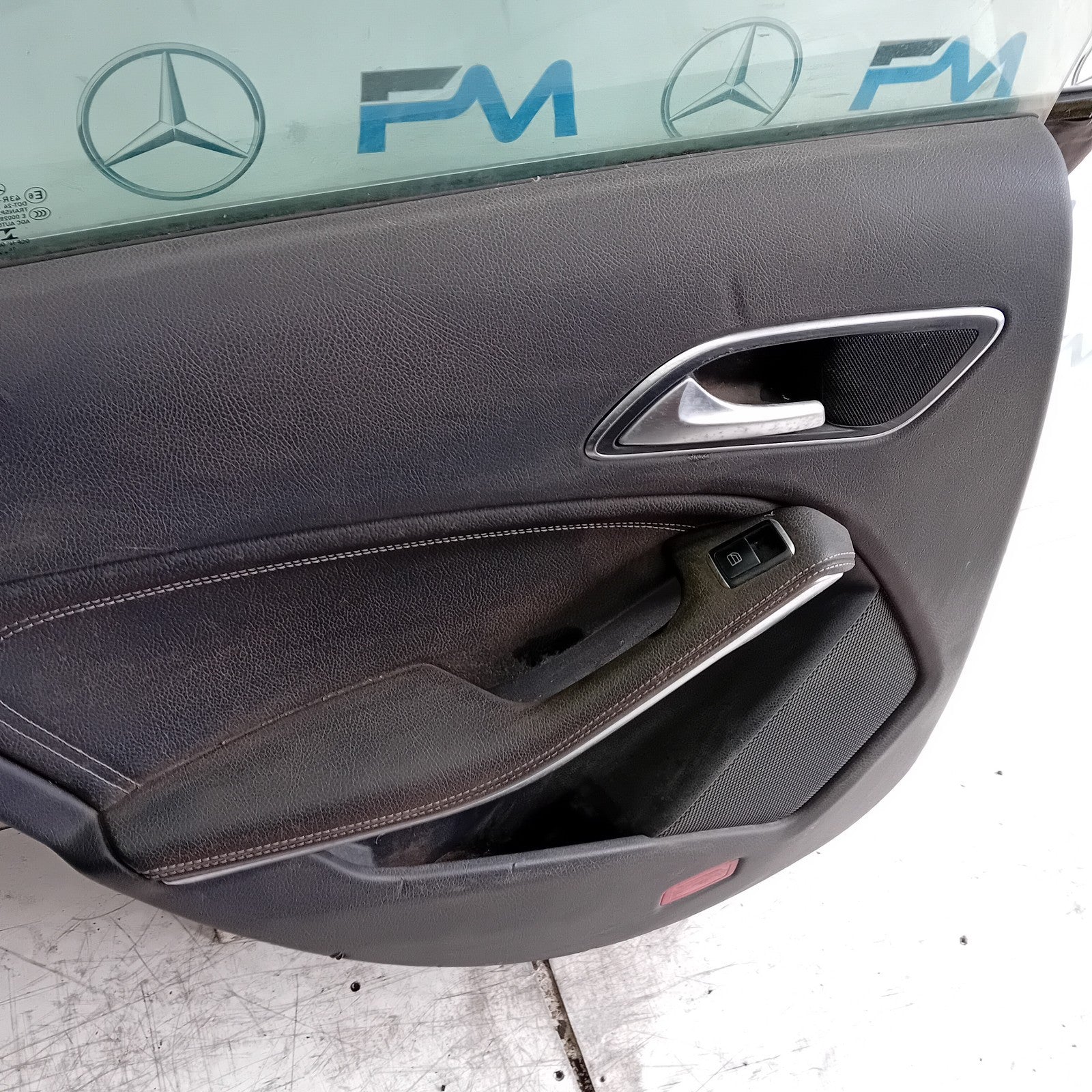 MERCEDES CLA W117 PASSENGER REAR DOOR NSR WHITE 2013-19 COMPLETE FMD234