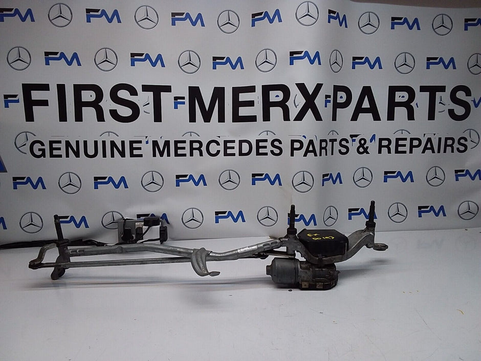 MERCEDES GLC WIPER MOTOR & LINKAGE FRONT A2538205600 W253 2015-2022 FM00193