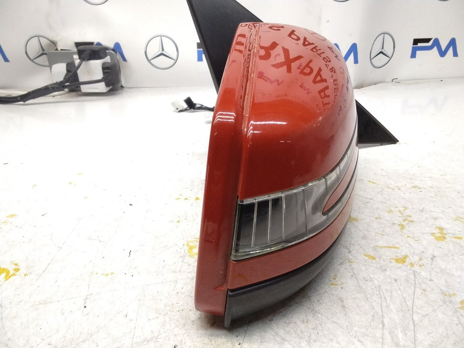 MERCEDES C-CLASS  W204 DRIVER SIDE WING MIRROR A2048107293 RED FMM20