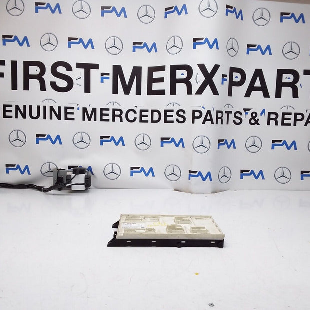 Mercedes B-CLASS W246 SAM Signal Control Module Unit A2469009413 FM00351