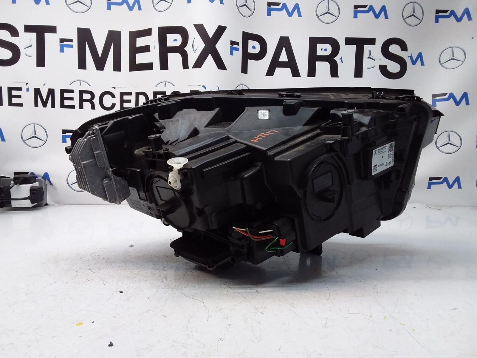 20 MERCEDES B-CLASS W247 HEADLIGHT PASSENGER SIDE NS A2479066501 FMH118 LED HIGH