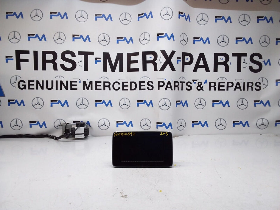 MERCEDES C-CLASS W205 2016 SAT NAV MULTIMEDIA SCREEN A2059004113 FM00691