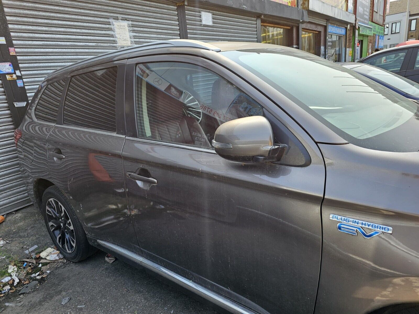 MITSUBISHI OUTLANDER 2016 BREAKING / FRONT BUMPER AND WINGS