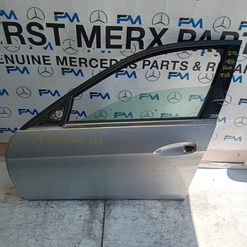 MERCEDES BENZ  E-CLASS W212 PASSENGER FRONT DOOR NSF 2015 SILVER  FMD518