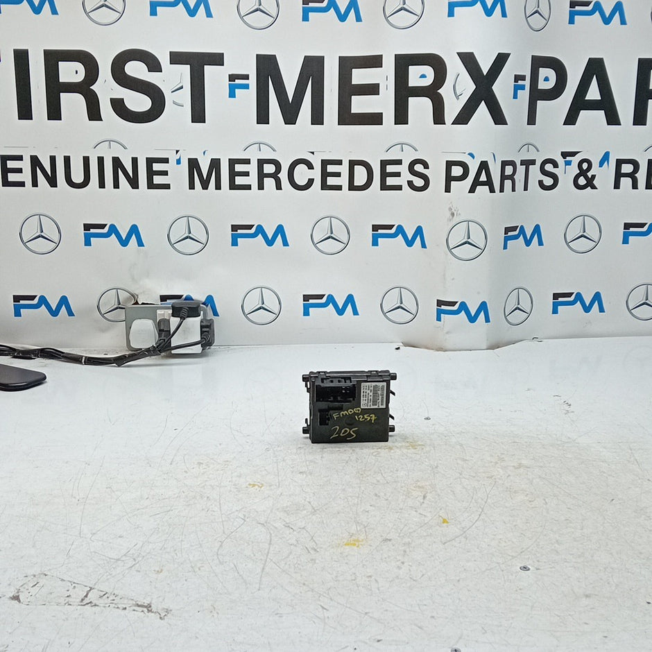 MERCEDES C-CLASS 2014 W205 AIR CONDITIONING CONTROL MODULE A2059007521 FM001257