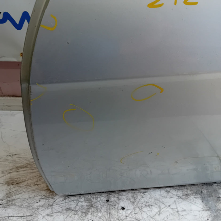 MERCEDES BENZ  E-CLASS W212 PASSENGER FRONT DOOR NSF 2015 SILVER  FMD518