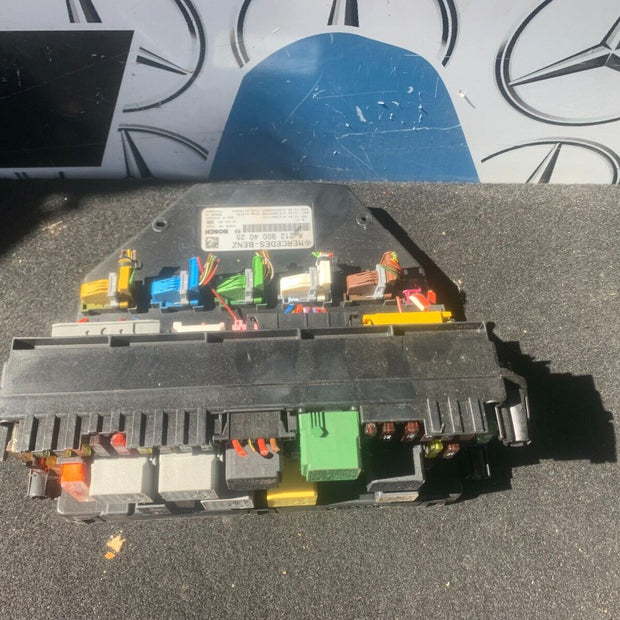 MERCEDES E CLASS FUSE BOX SAM UNIT 2.1 CDI DIESEL A2129004025 2014