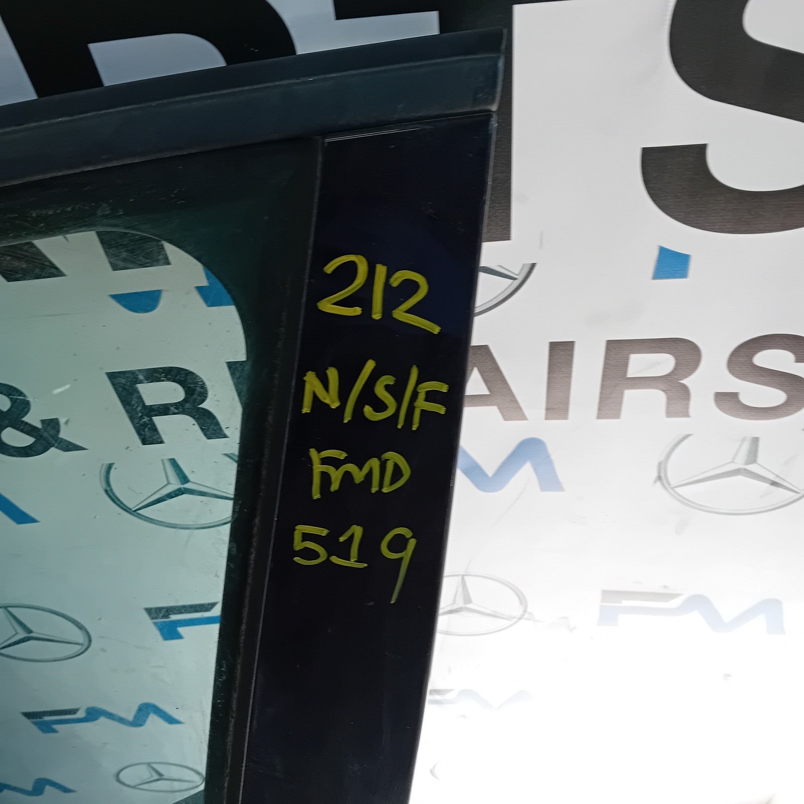 MERCEDES E-CLASS W212 PASSENGER FRONT DOOR NSF 2015 COMPLETE BLUE FMD519