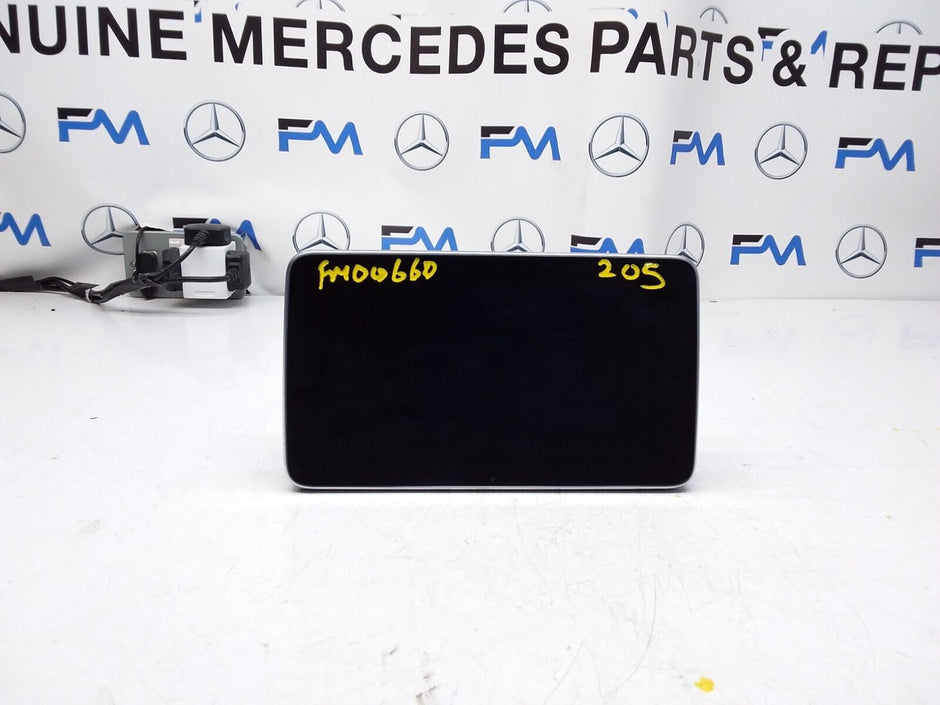 MERCEDES C-CLASS W205 2016 SAT NAV MULTIMEDIA SCREEN A2059002211 FM00660