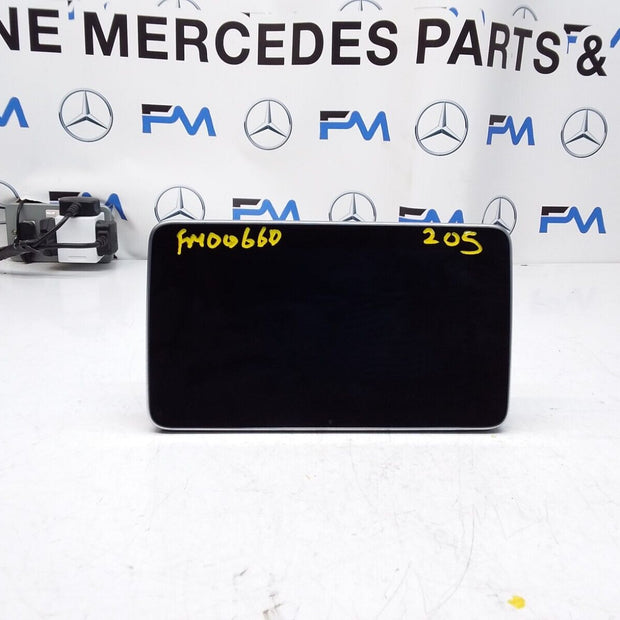 MERCEDES C-CLASS W205 2016 SAT NAV MULTIMEDIA SCREEN A2059002211 FM00660