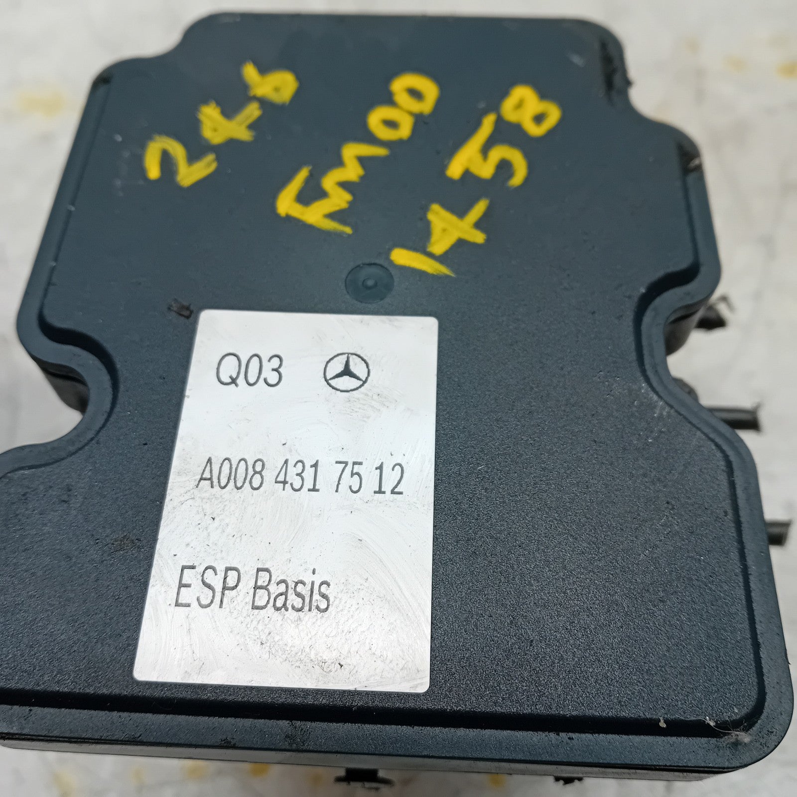 MERCEDES BENZ B-CLASS W246 ABS PUMP CONTROL MODULE UNIT A0084317512 FM001458