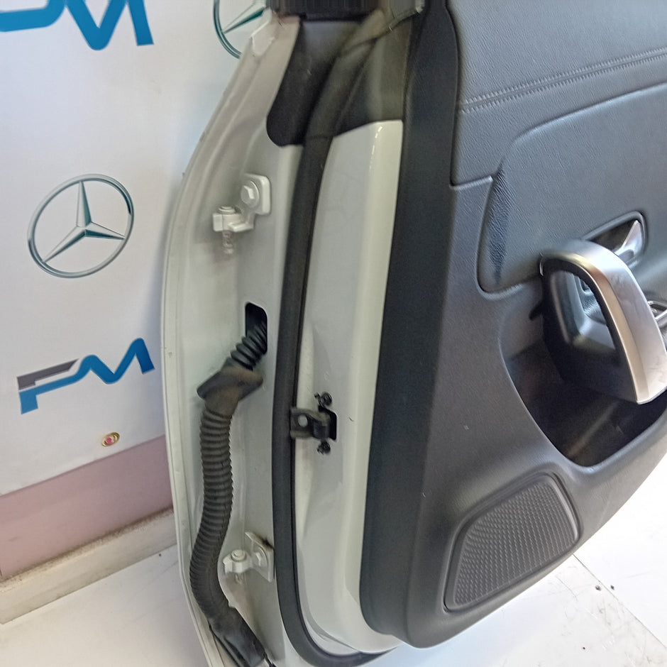 MERCEDES BENZ CLA-CLASS  W118 DRIVER SIDE FRONT DOOR ( OFF SIDE FRONT ) FM07