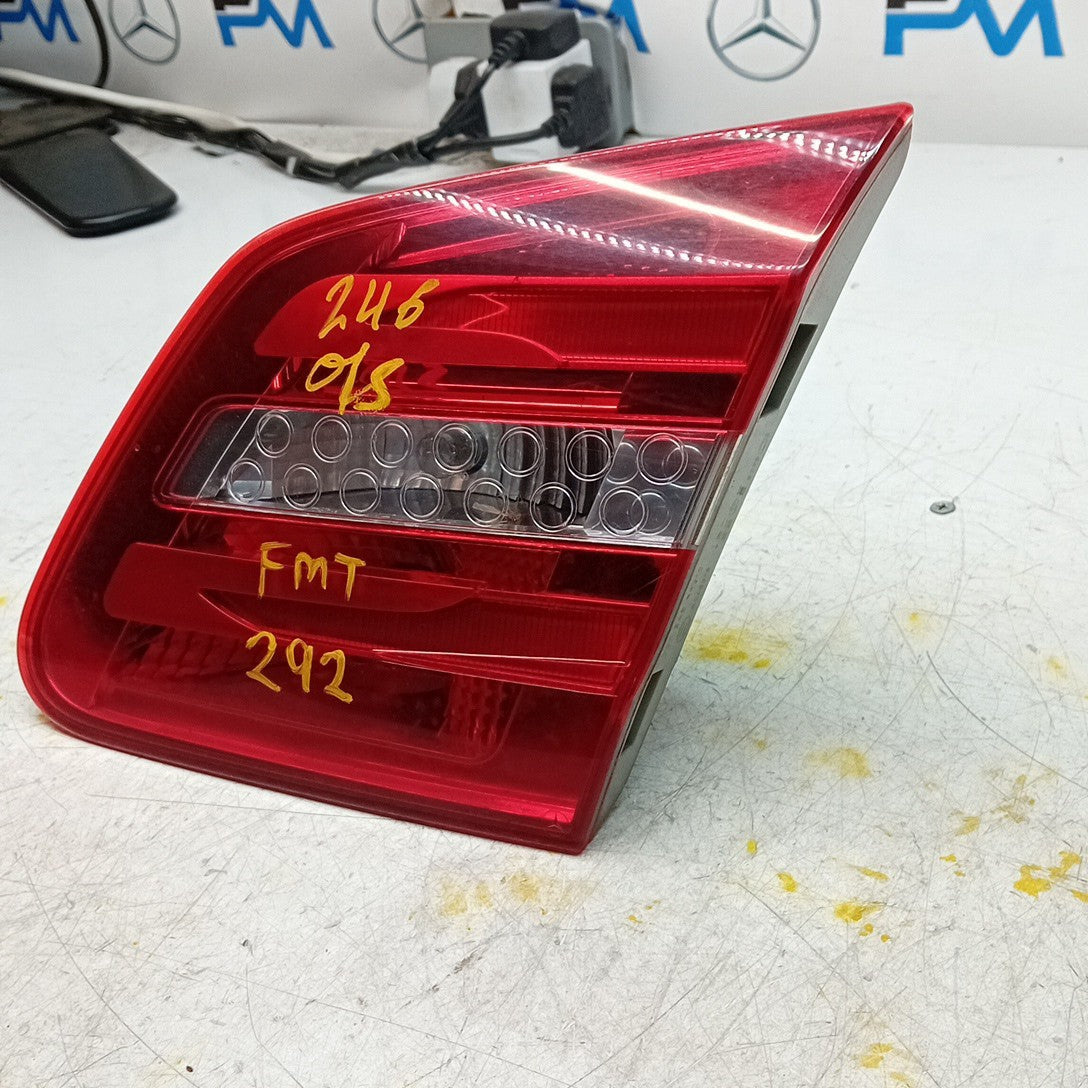 MERCEDES B-CLASS W246 DRIVER RIGHT INNER REAR TAIL LIGHT A2469066400 2012 FMT292