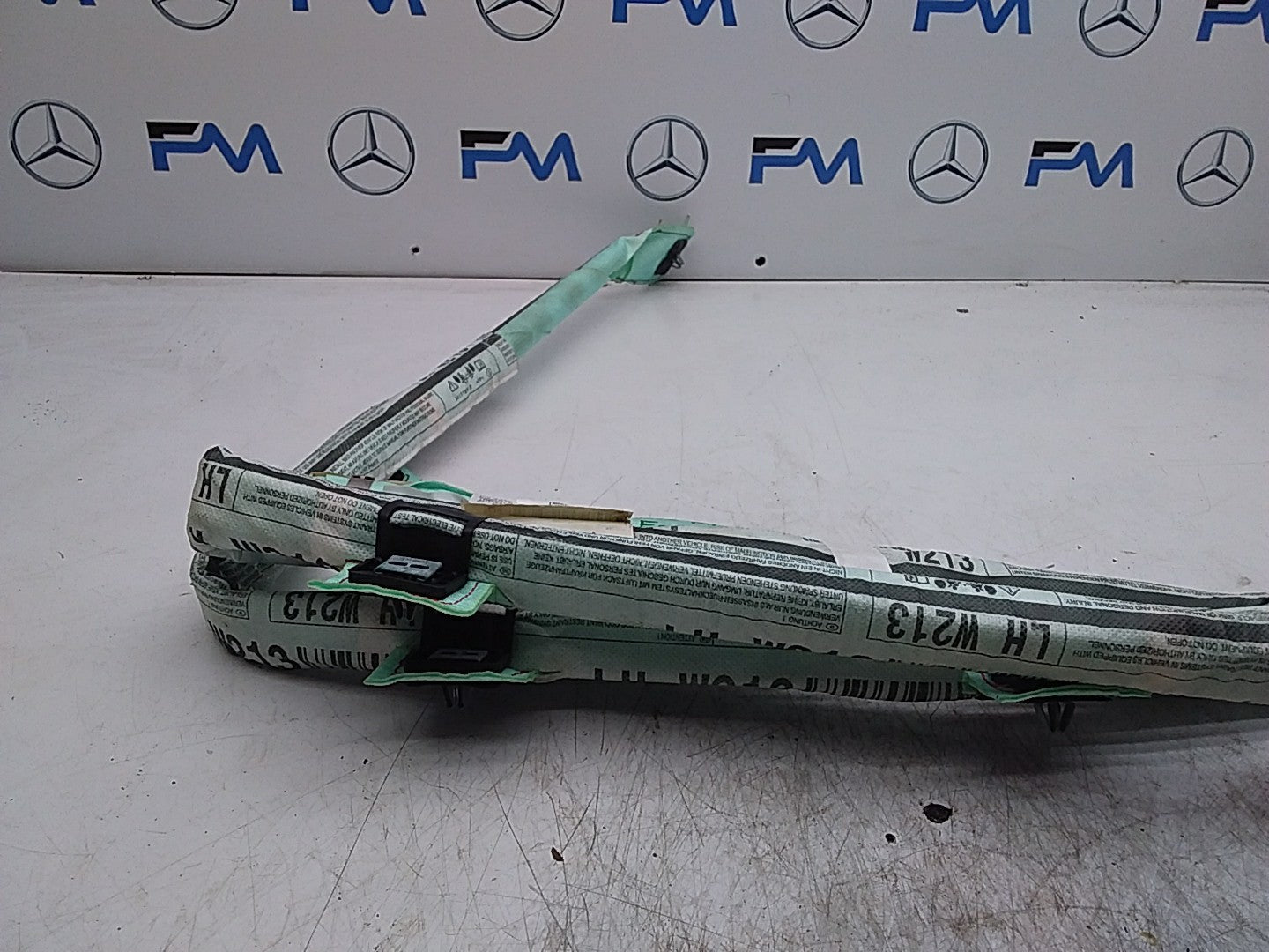 MERCEDES E-CLS W213 SLN CURTAIN ROOF AIRBAG LEFTPASSENGERSIDE A2138600902 FMR222