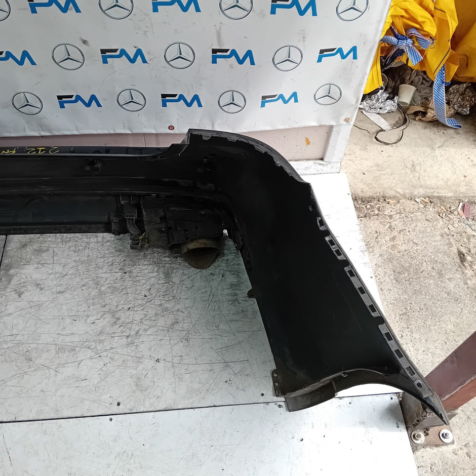 MERCEDES BENZ E-CLASS W212 REAR BUMPER BLACK 2014 A2128855125 COMPLETE FMX131