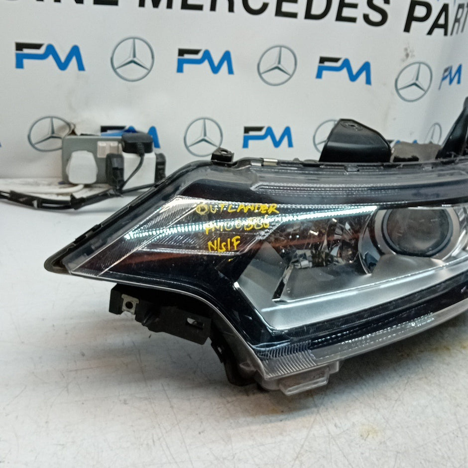 MITSUBISHI OUTLANDER MK3 2015 HEADLIGHT PASSENGER NS LEFT L0094I 1TX1 FM001586