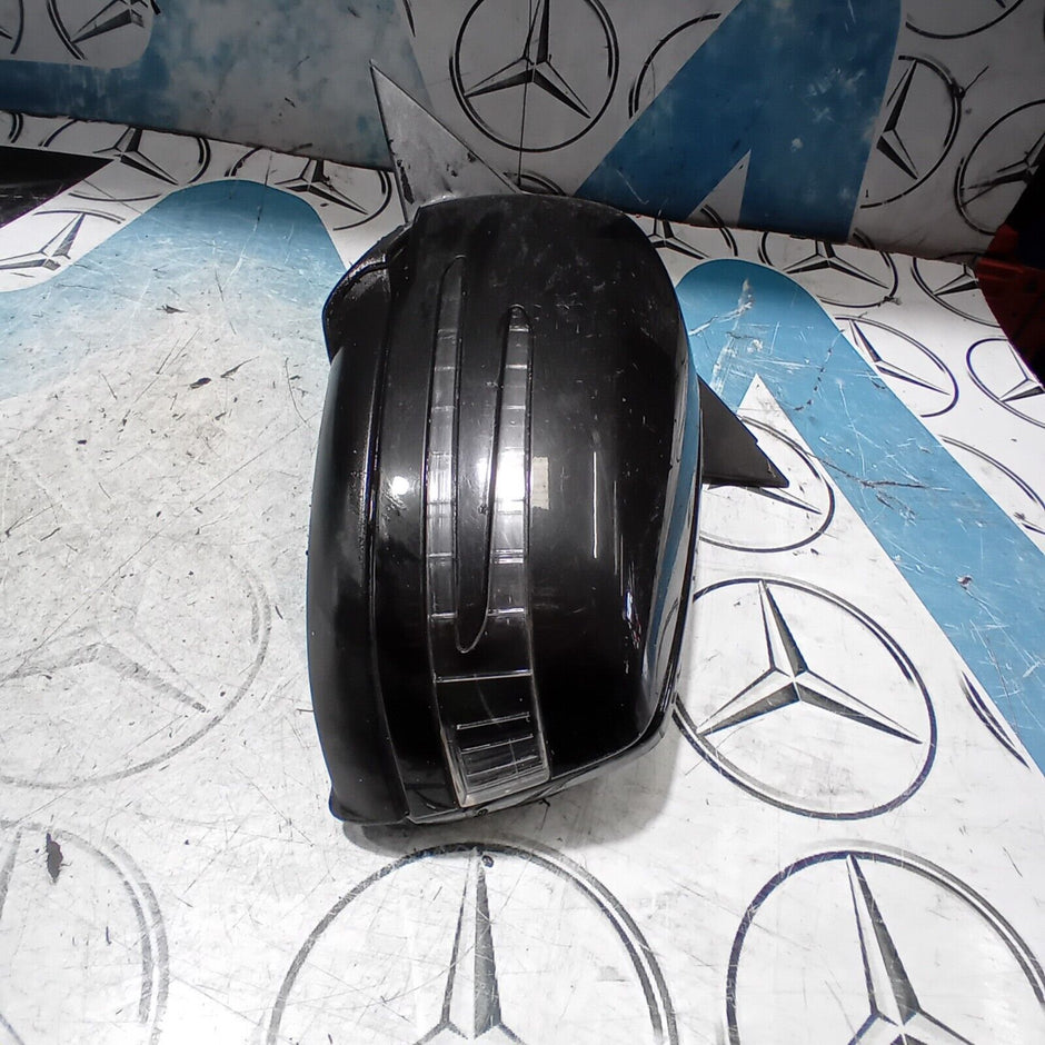 MERCEDES C CLASS W204 SALOON ESTATE 10-14 PASSENGER SIDE WING MIRROR BLACK 183