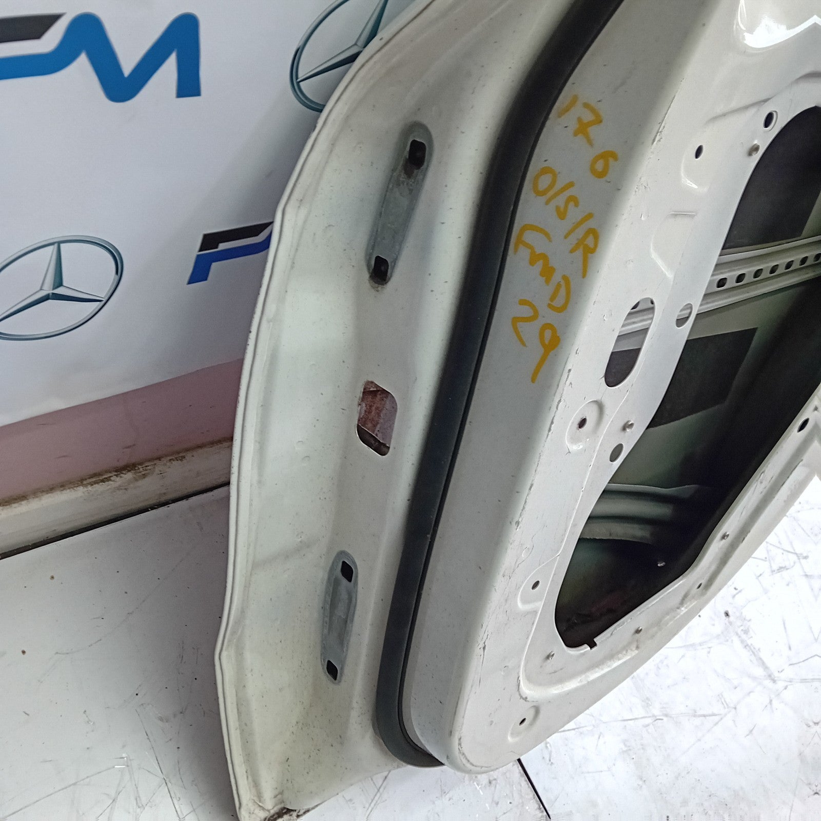 MERCEDES BENZ A-CLASS W176 DRIVER SIDE REAR DOOR O/S/R INCOMPLETE WHITE FMD29 