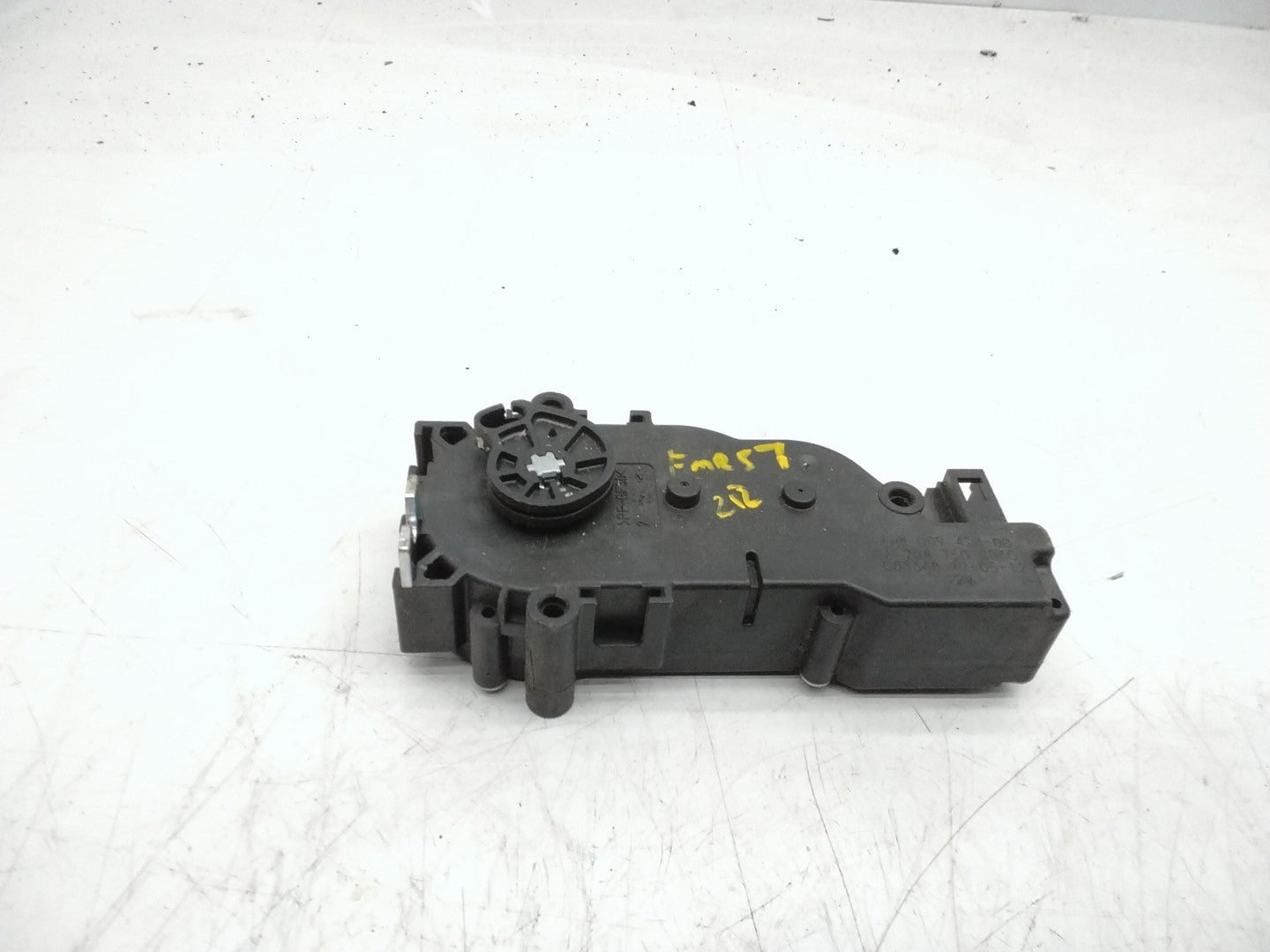 MERCEDES MERCEDES E-CLASS W212 REAR TAILGATE LOCK ACTUATOR  A2047500060 FMR57