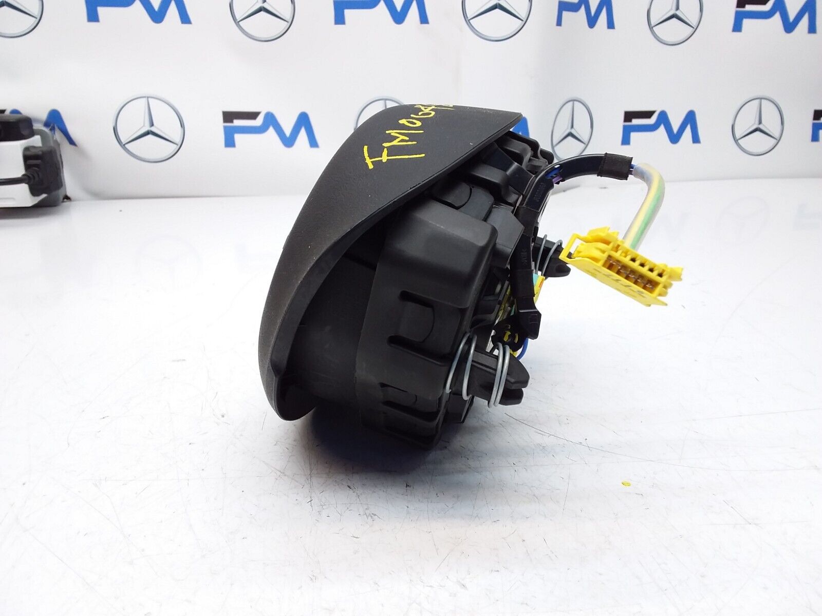 MERCEDES C-CLASS W205 STEERING WHEEL AIRBAG 308998798162-AE FM00481