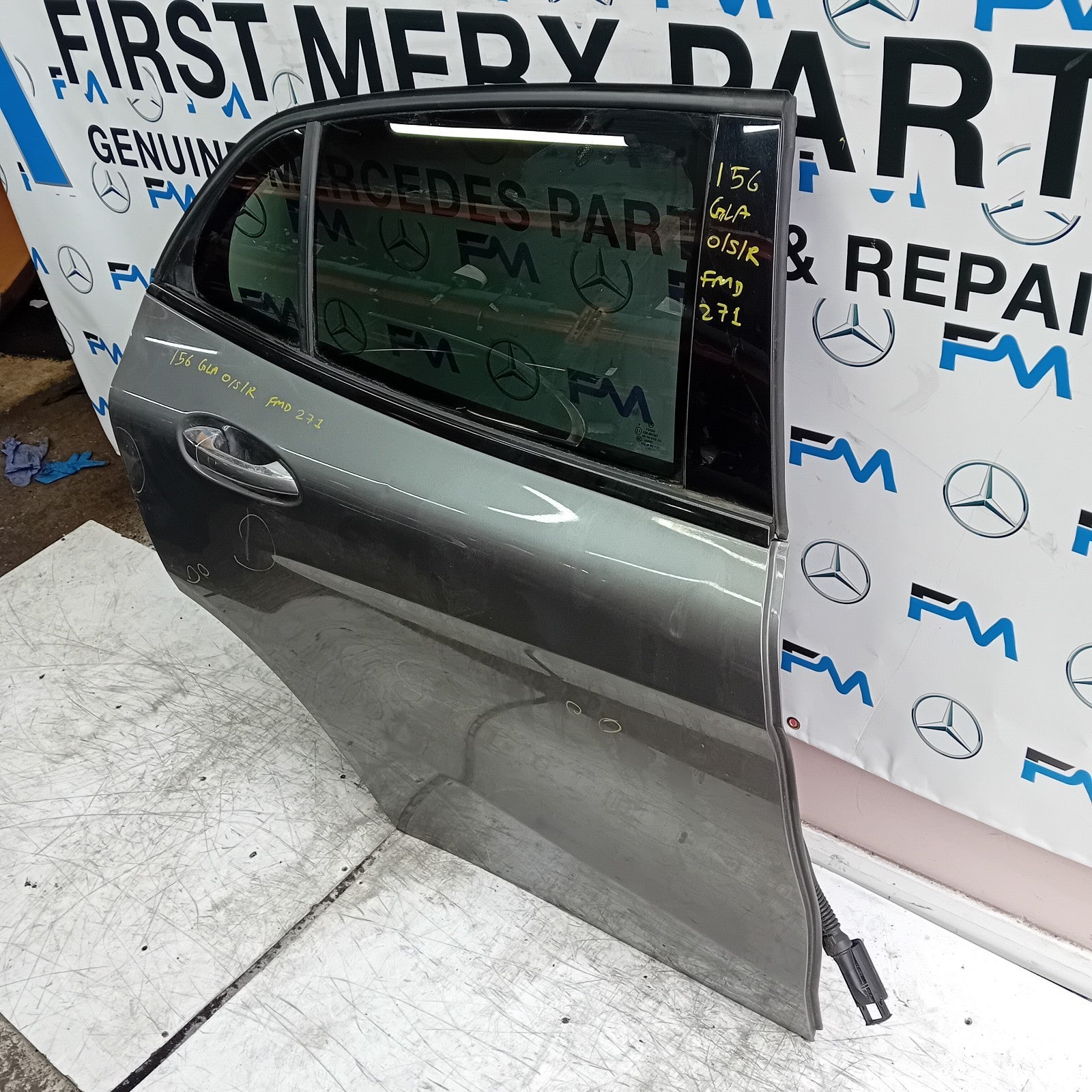 MERCEDES BENZ GLA X156 DRIVER REAR DOOR OSR 2014-19 GREY COMPLETE FMD271