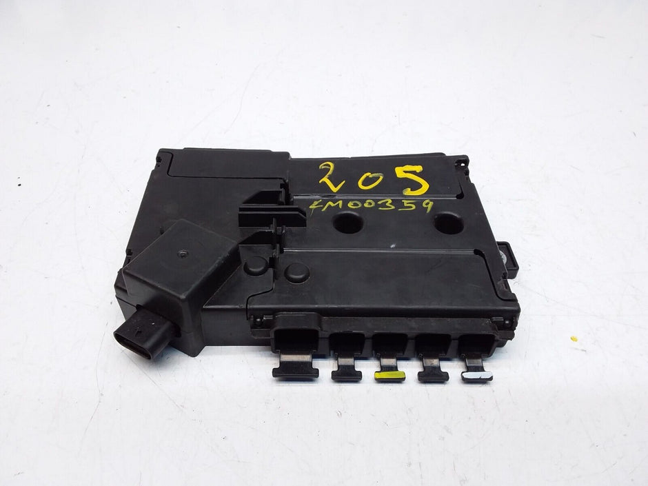 Mercedes C-Class W205 Front Inboard Fuxebox Module Unit A2055402850 FM00359