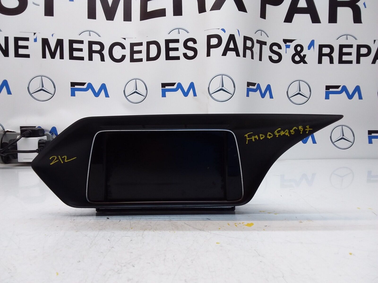 MERCEDES E-CLASS W212 2013 SAT NAV MULTIMEDIA SCREEN A2129002216 FM00697