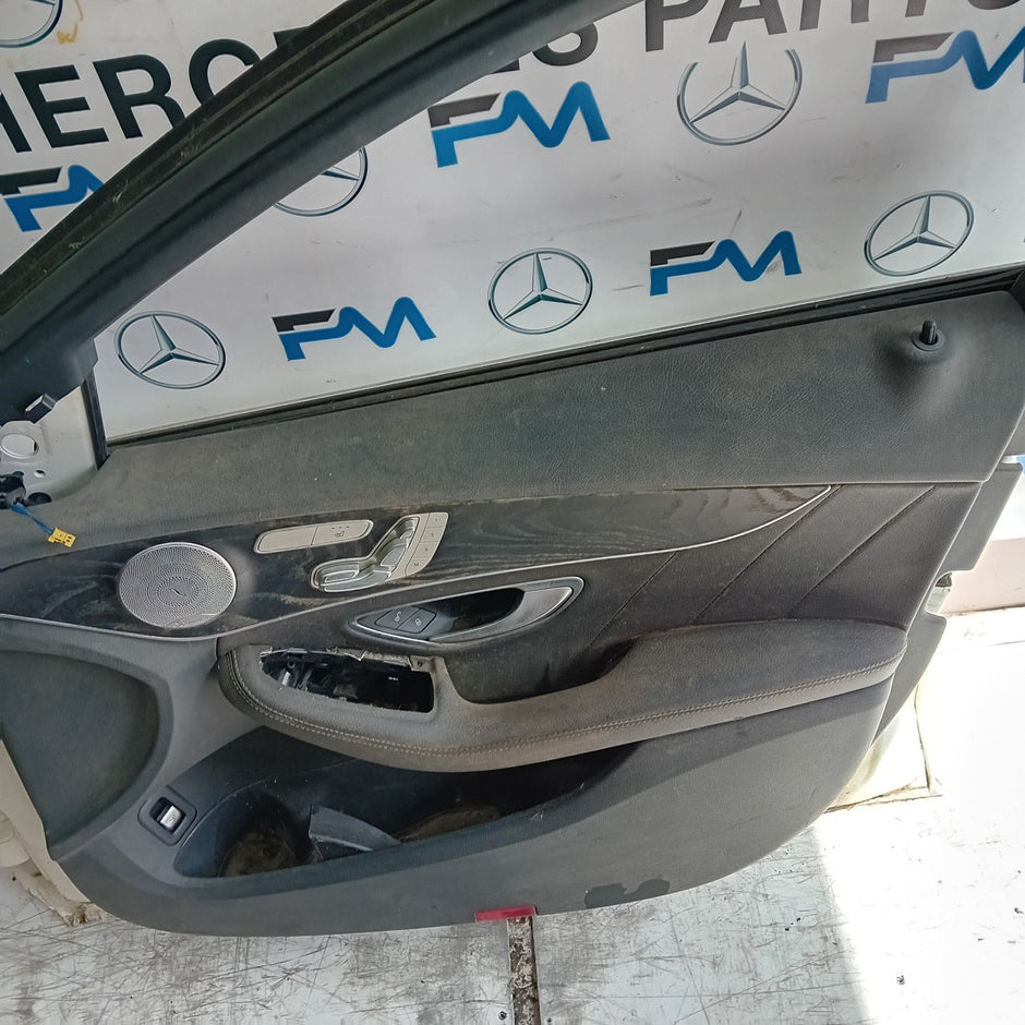 MEECEDS C-CLASS W205 DRIVER FRONT DOOR OSF WHITE 2014 ON COMPLETE FMD400