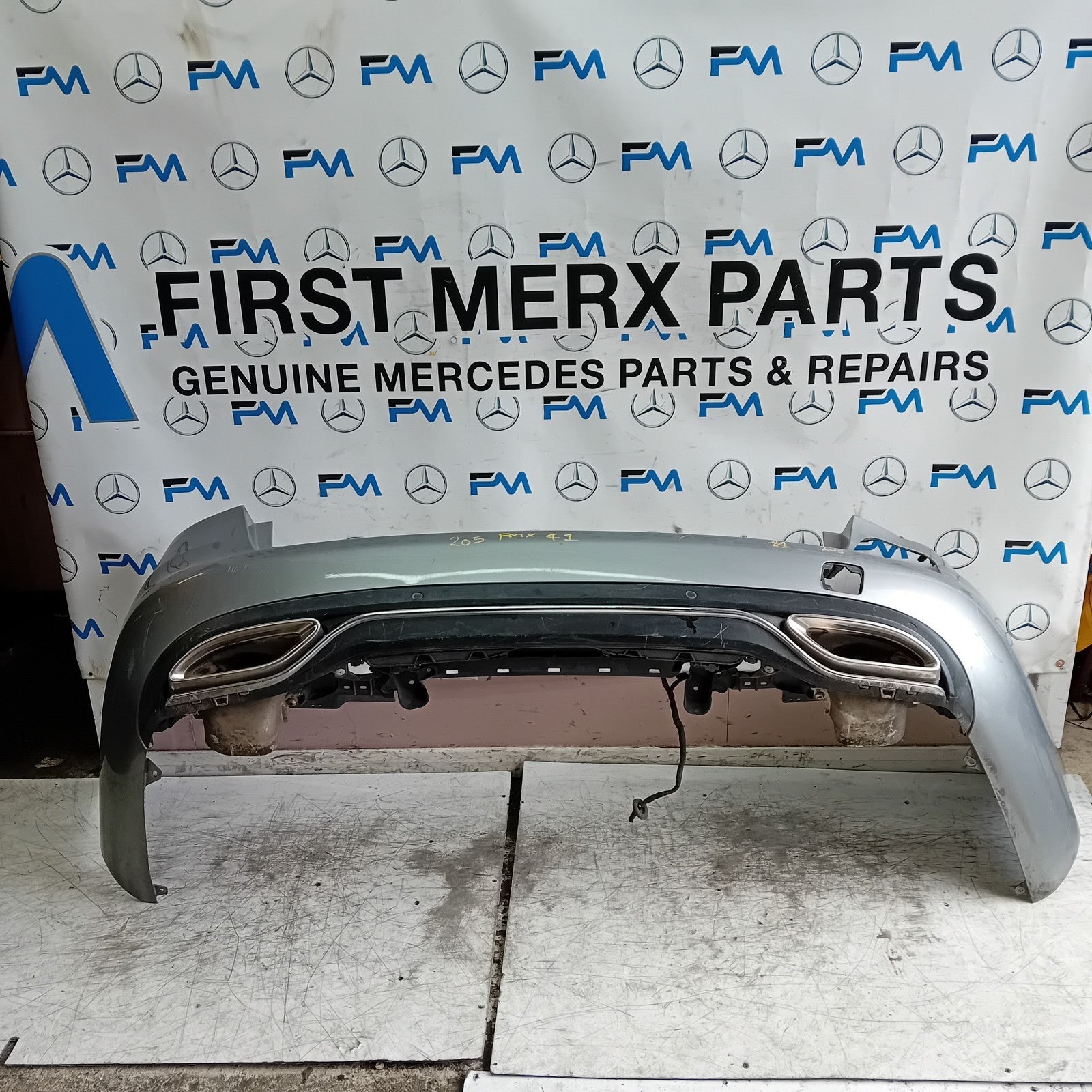 MERCEDES C-CLASS S205 EST REAR BUMPER 2014 GREY  A2058853838 COMPLETE FMX41