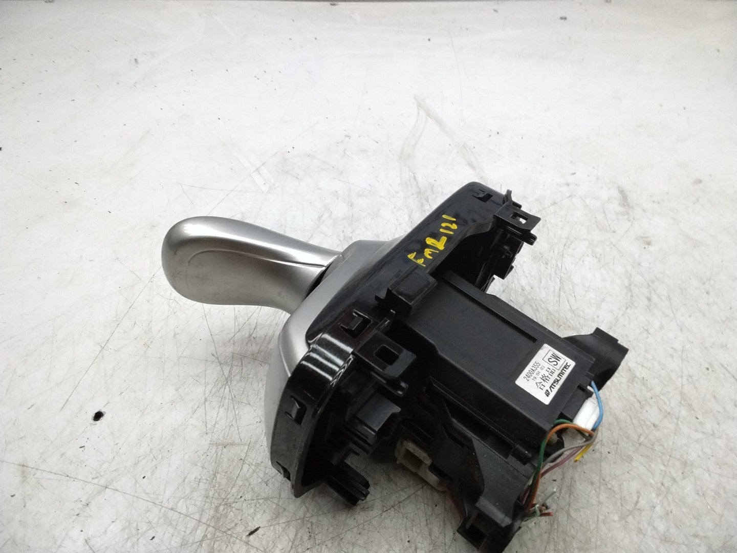 MITSUBISHI OUTLANDER GEAR STICK 2400A355 FMR121