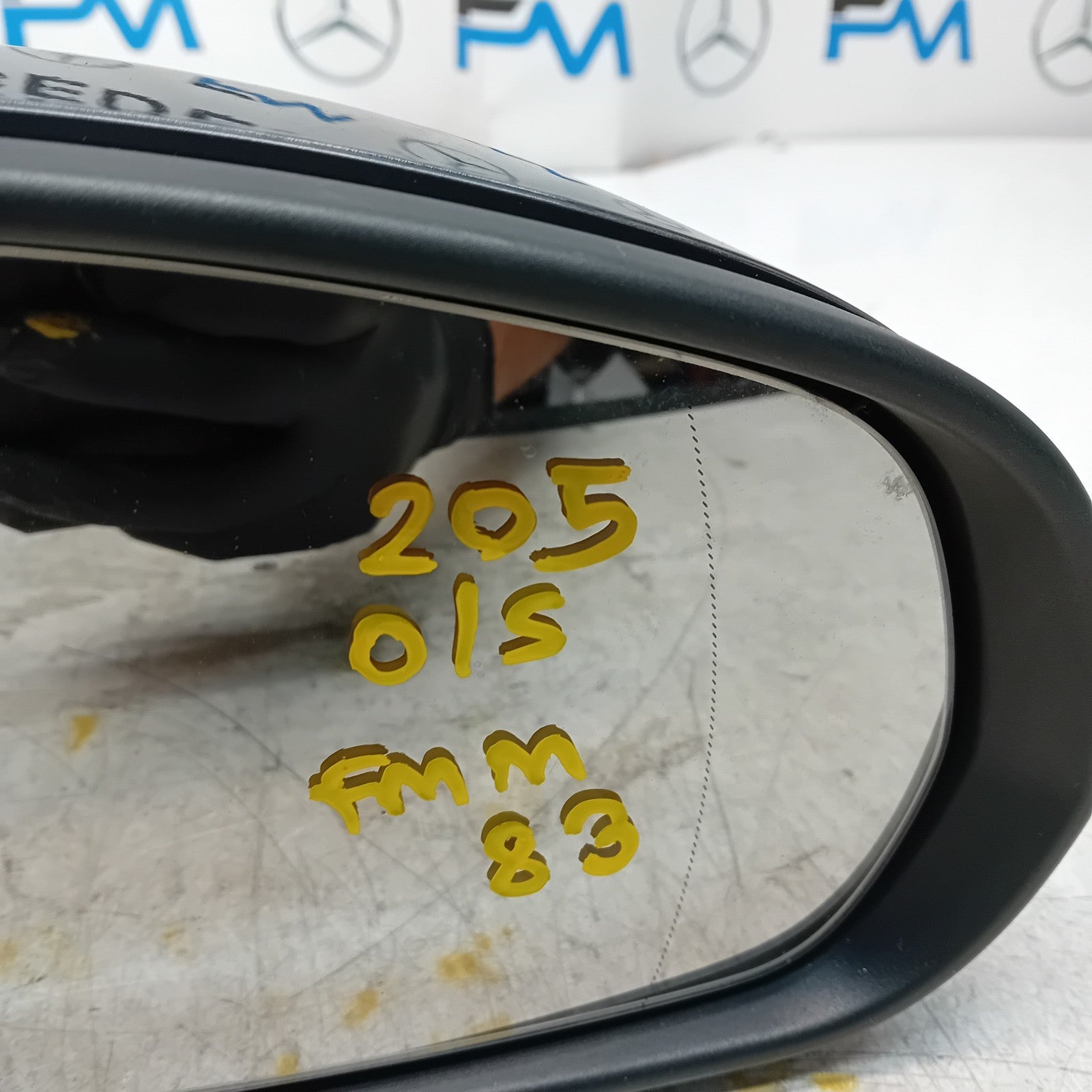 MERCEDES BENZ C-CLASS W205 DRIVER WING MIRROR OS GREY  A2058101616 FMM83