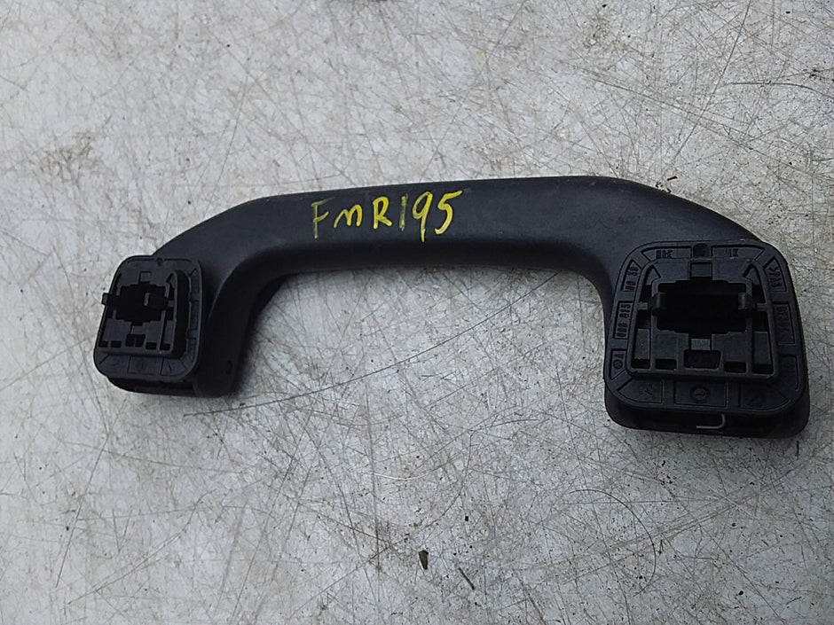 MERCEDES A-CLASS W206 REAR ROOF GRAB HANDLE PASSENGER SIDE  A0998150039 FMR195