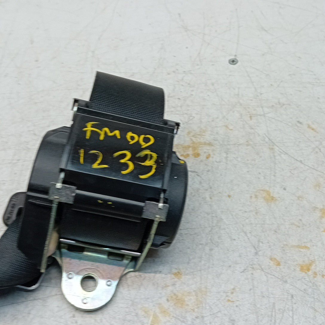 MERCEDES BENZ E-CLASS W213 SEAT BELT REAR CENTRE A2138601385 BLACK FM001233
