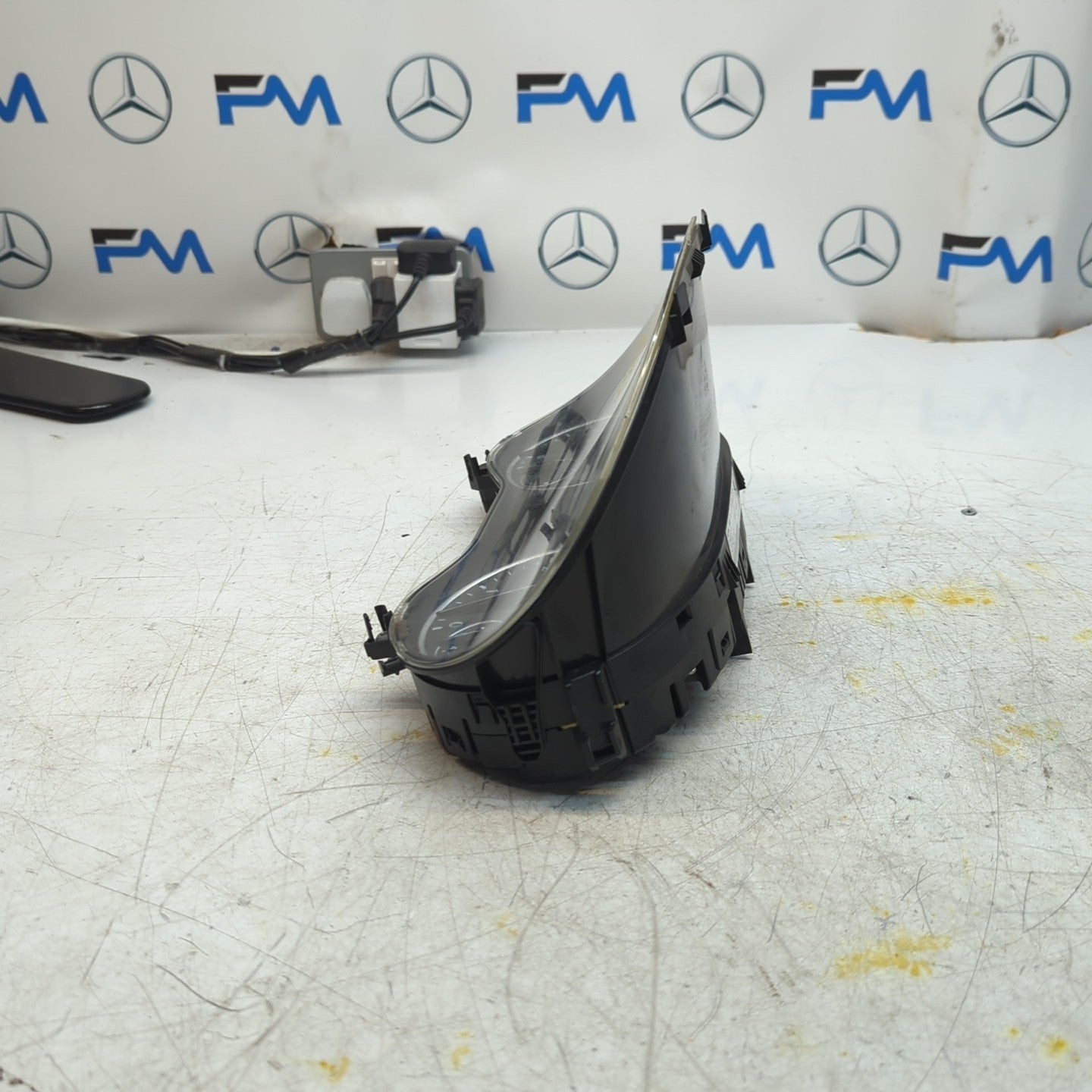 MERCEDES B-CLASS W246 SPEEDOMETER INSTRUMENT CLUSTER BLACK A2469006911 FM001357