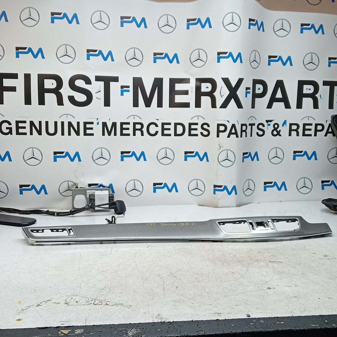 MERCEDES BENZ  E-CLASS W212 DASHBOARD  TRIM PANEL 2016 A212680XX93 FM001547