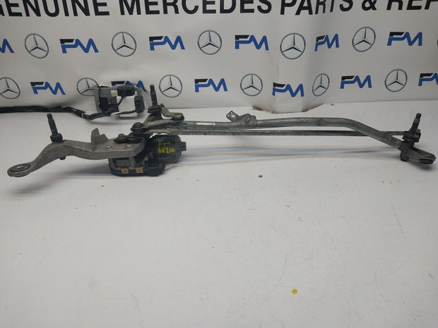 14-21 MERCEDES C CLASS WINDSCREEN WIPER MOTOR & LINKAGE FRONT A2058200940FM00210