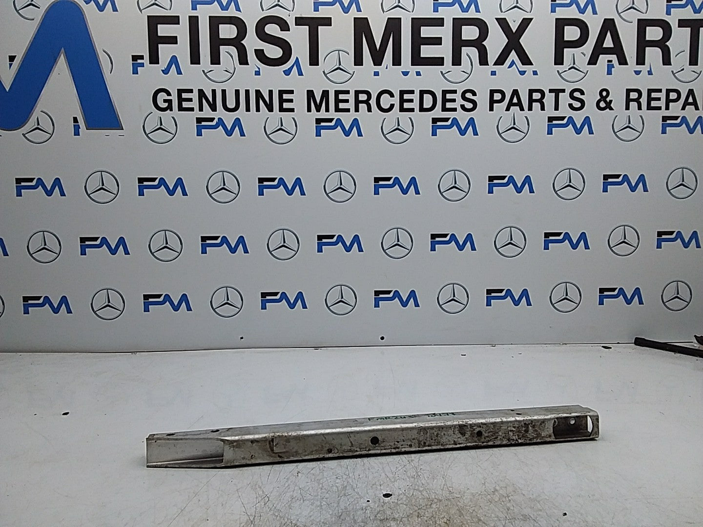 MERCEDES A-CLS W177 FRONT LEFT &RIGHT LOWER SUPPORT BAR A1776225100 FMR245