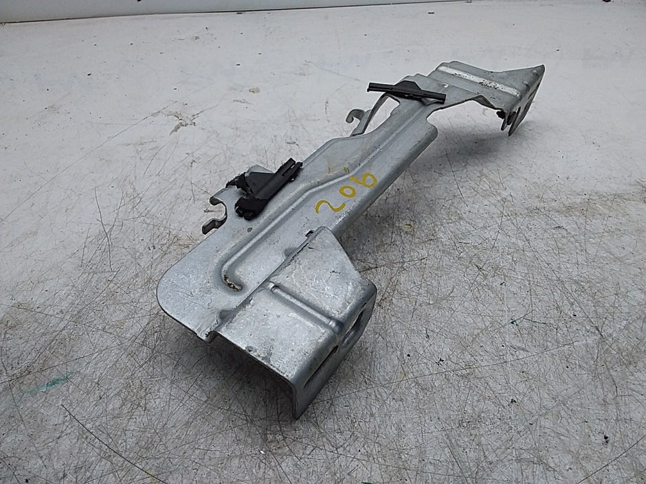 MERCEDES C-CLASS W206 CAR WINDOW MOTOR MOUNT A2066911200 FMR285