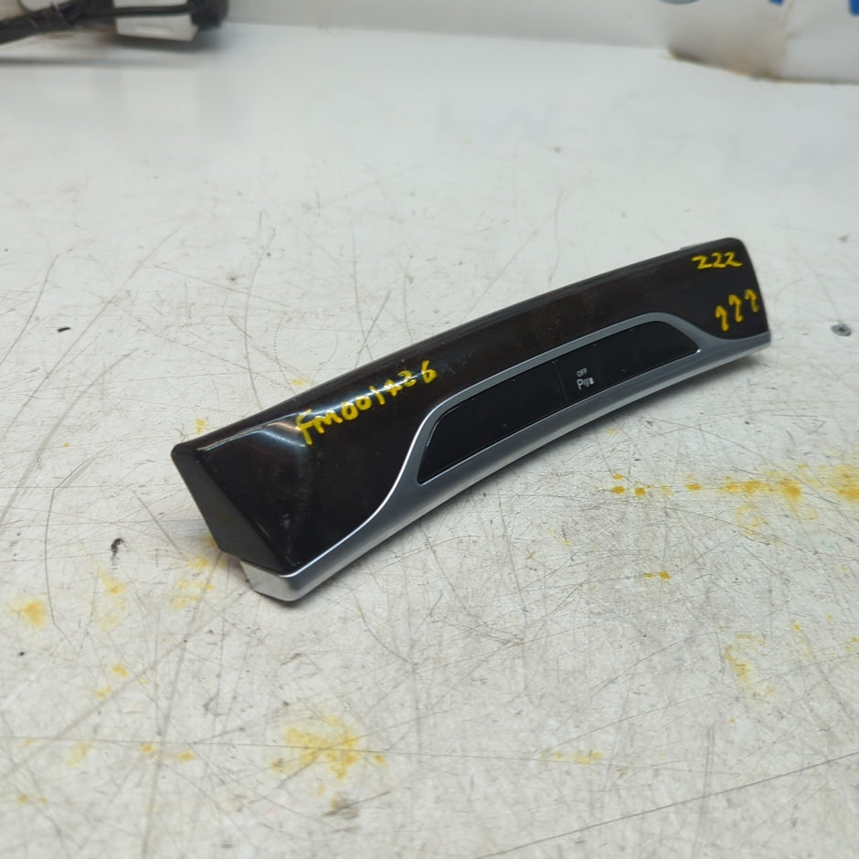 MERCEDES S CLASS W222 PARKING SENSOR CONTROL WITH TRIM A2226801971 FM001426