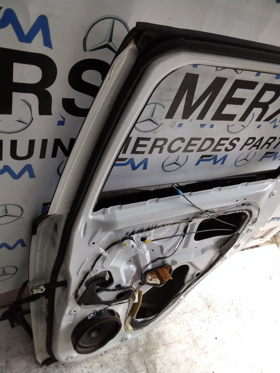 MITSUBISHI OUTLANDER MK3 DRIVER SIDE REAR DOOR OSR 2013 WHITE FMD307