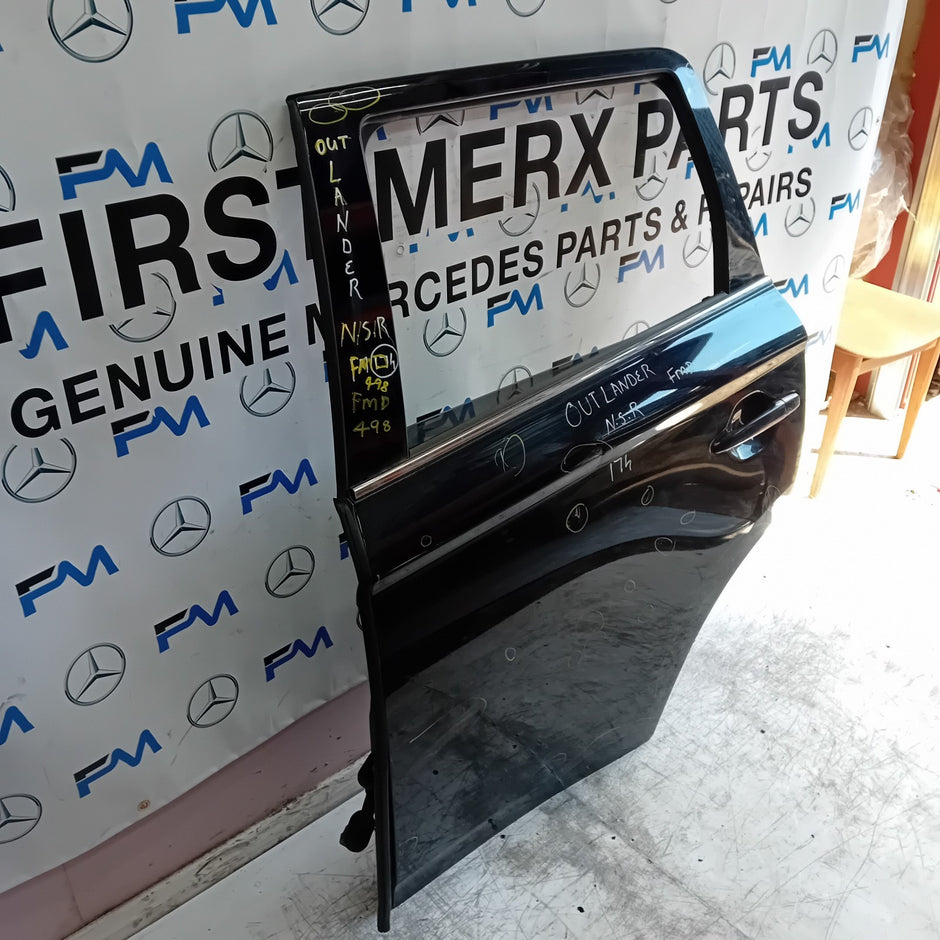 MITSUBISHI OUTLANDER MK3 PASSENGER REAR DOOR NSR 2013 BLACK FMD498