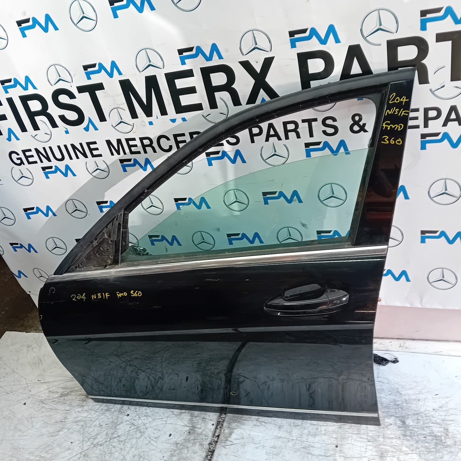 MERCEDES C-CLASS W204 SLN PASSENGER FRONT DOOR NSF 2008-14 BLACK COMPLETE FMD360