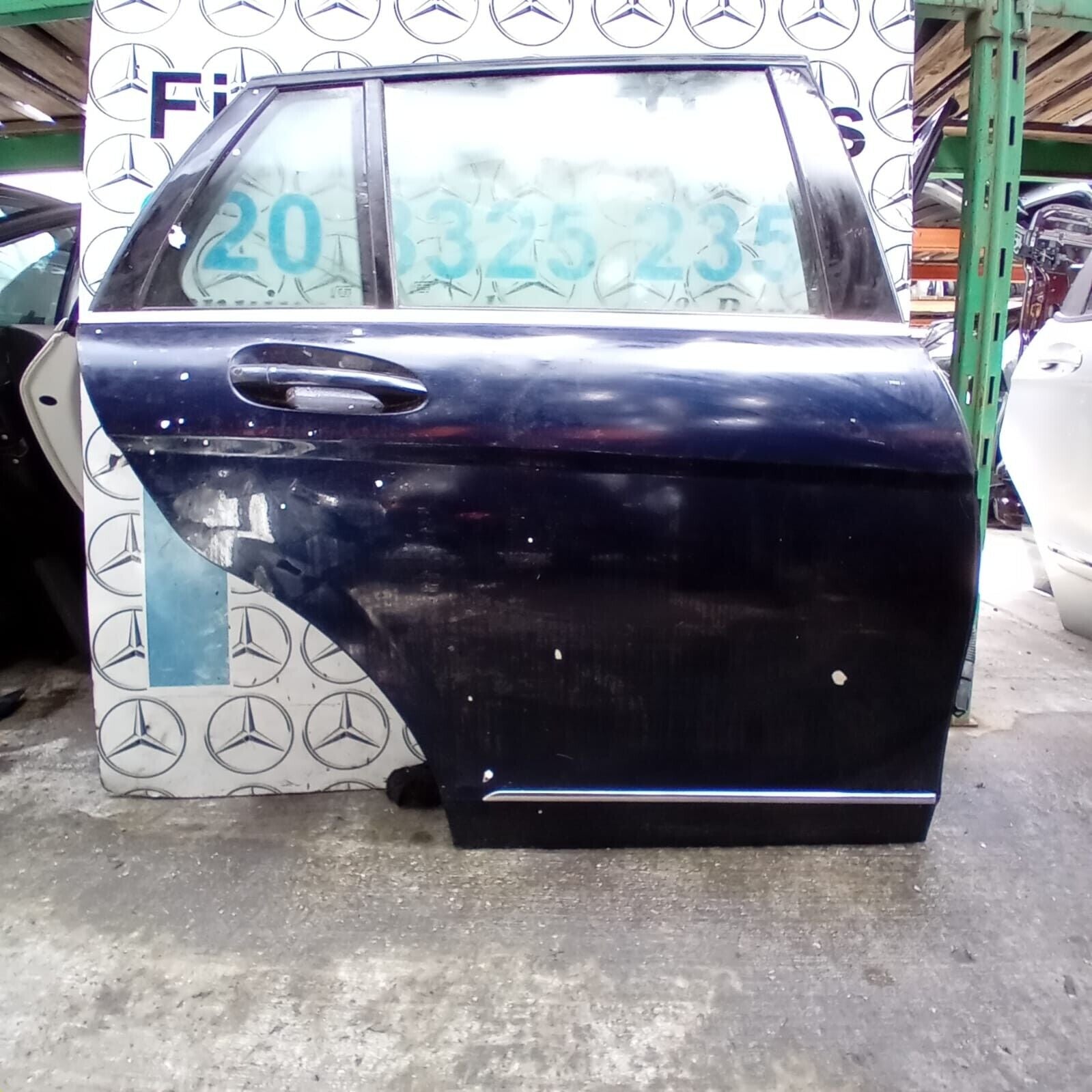 MERCEDES BENZ C-CLASS  W204  DRIVER SIDE REAR DOOR ( OFF SIDE REAR )