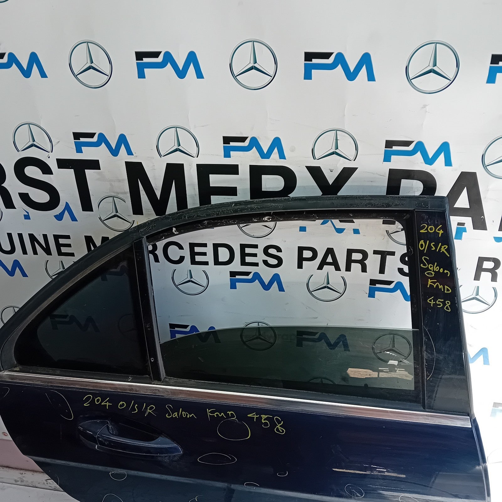 MERCEDES C-CLASS W204 SLN DRIVER REAR DOOR OSR BLUE 2008-14 COMPLETE FMD458