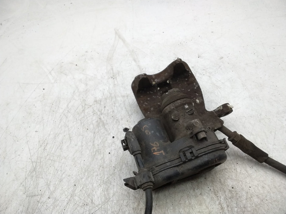 MERCEDES  B-CLASS W246 BRAKE CALIPER REAR LEFT PASSENGER SIDE A2464232198 FMR138