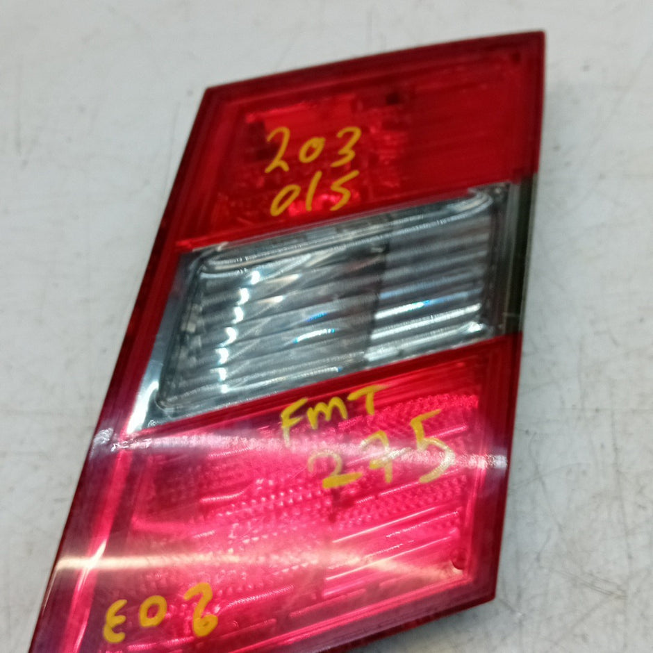 MERCEDES C-CLASS W203 ESTATE DRIVER RIGHT REAR TAIL LIGHT A2038205464 FMT275