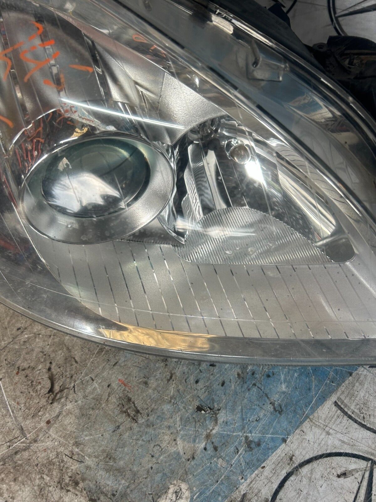 MERCEDES B CLASS  HEADLIGHT O/S DRIVERS SIDE 2005-2011 A1698208061 FMH35