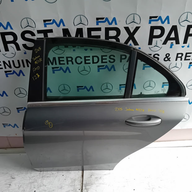MERCEDES BENZ C-CLASS W205 PASSENGER SIDE REAR DOOR N/S/R GREY FMD123