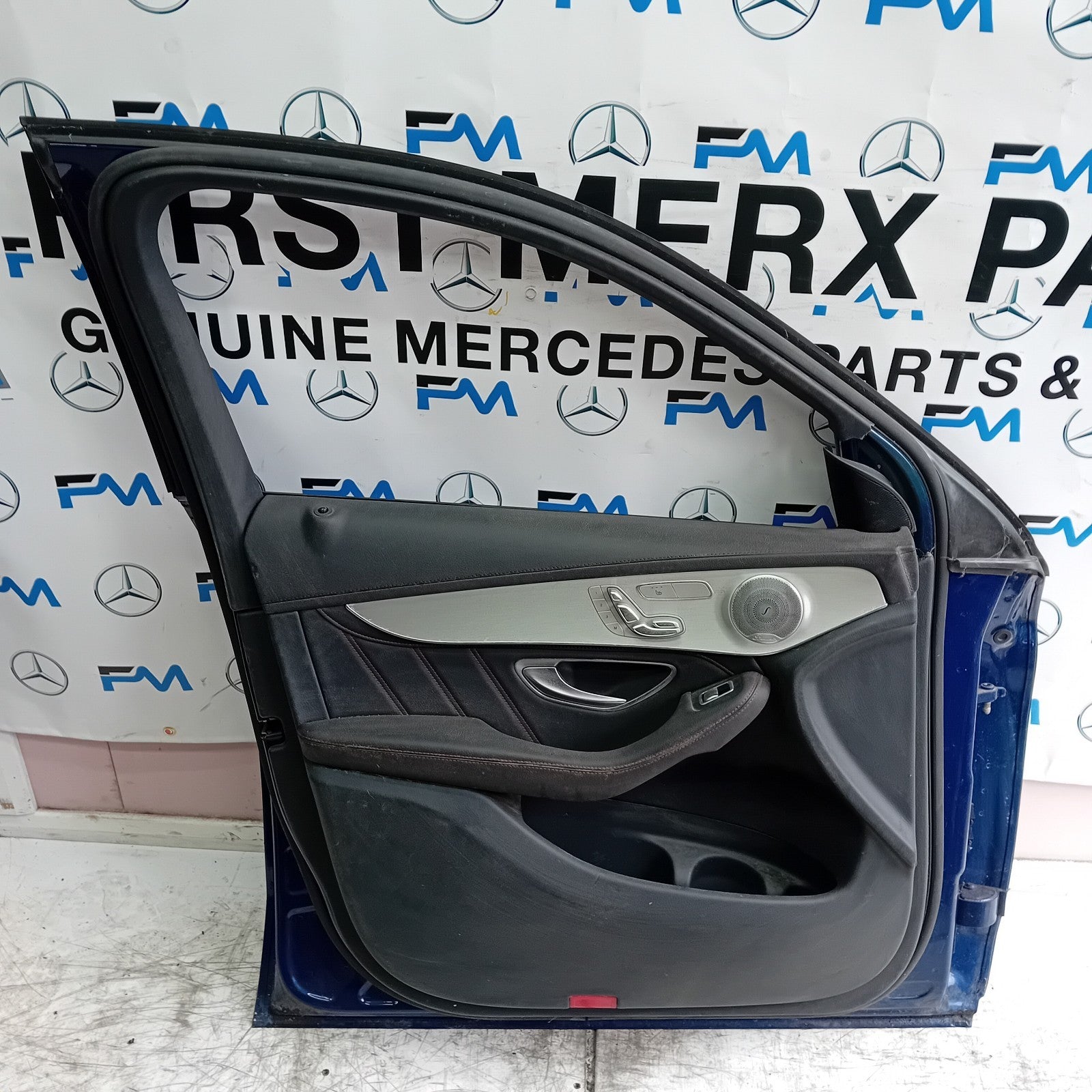 MERCEDES BENZ GLC X253 PASSENGER FRONT DOOR NSF BLUE 2016 ON COMPLETE FMD264