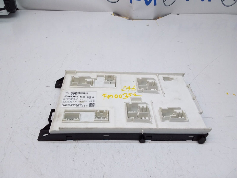 Mercedes GLA W247 SAM Signal Control Module Unit A2479009902 FM00353